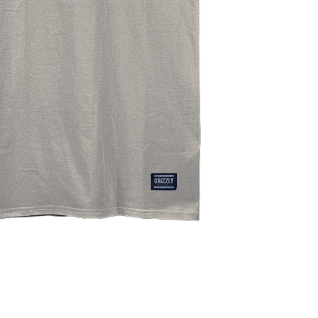 Camiseta Grizzly Back Script Logo Tee II